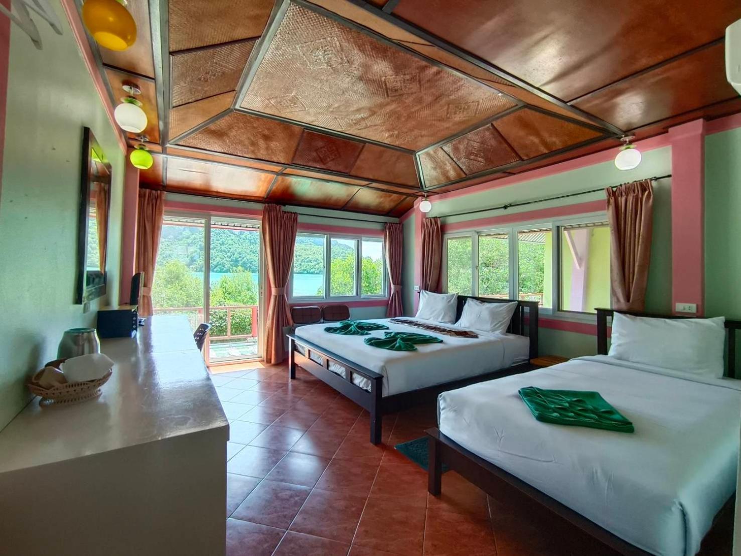 Phi Phi View Point Resort Buitenkant foto
