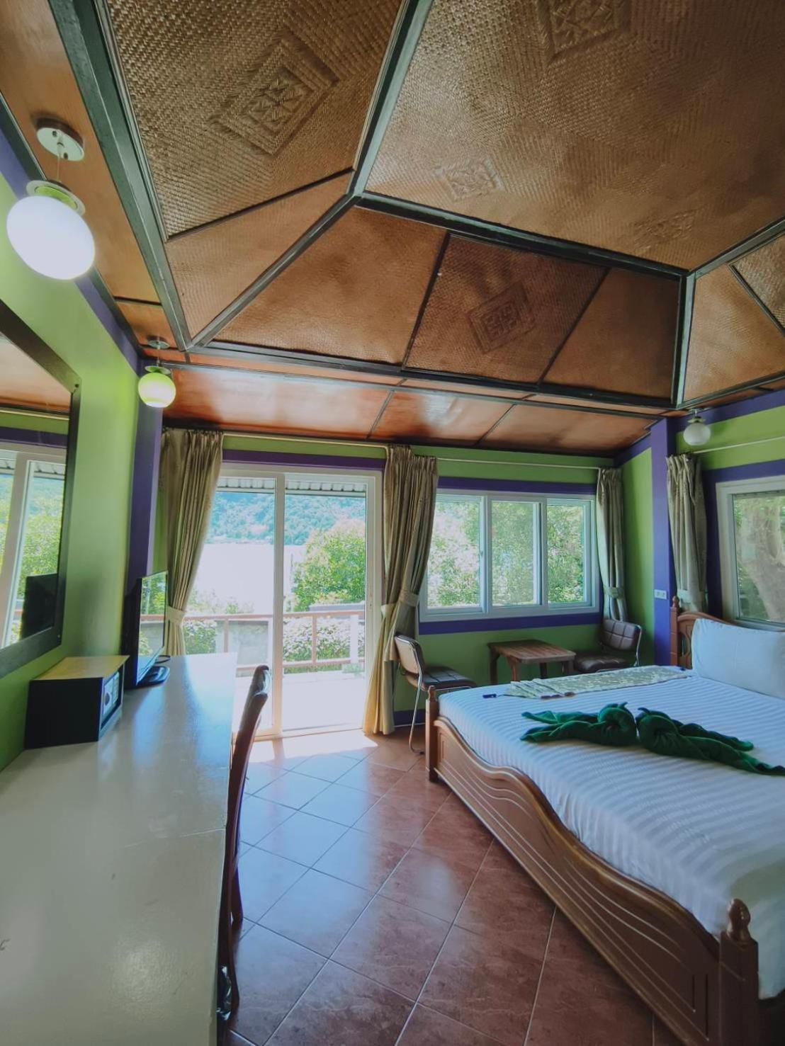 Phi Phi View Point Resort Buitenkant foto