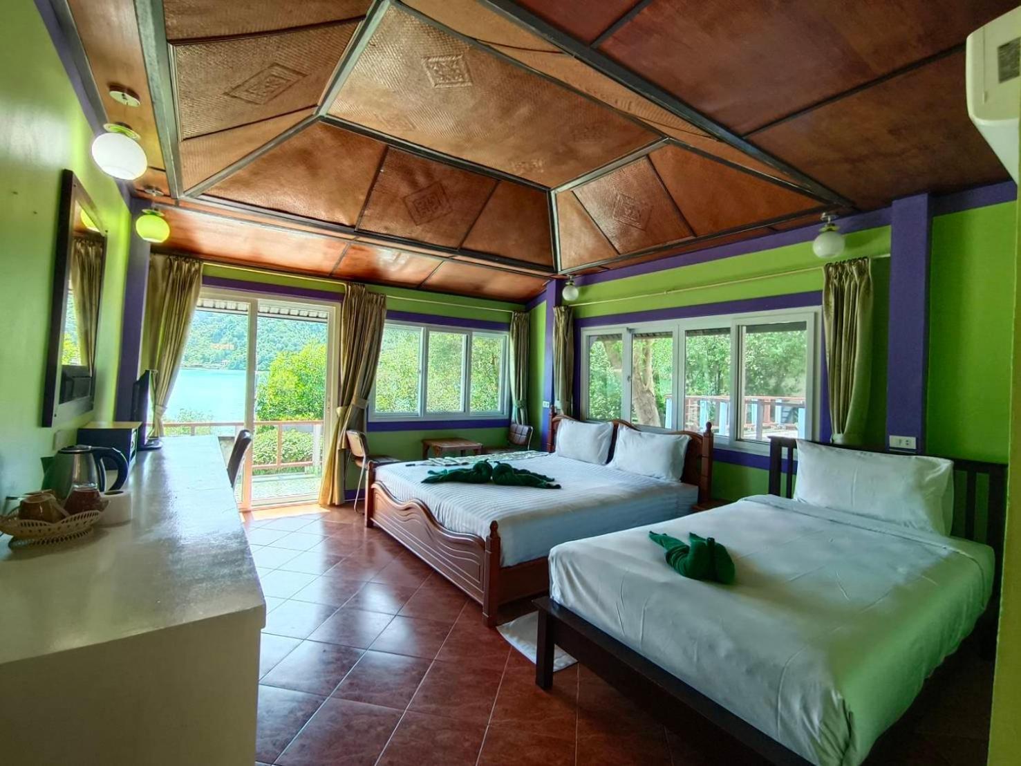 Phi Phi View Point Resort Buitenkant foto