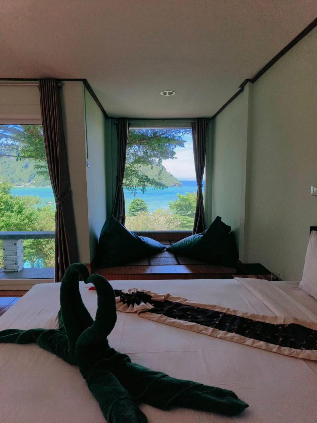 Phi Phi View Point Resort Buitenkant foto